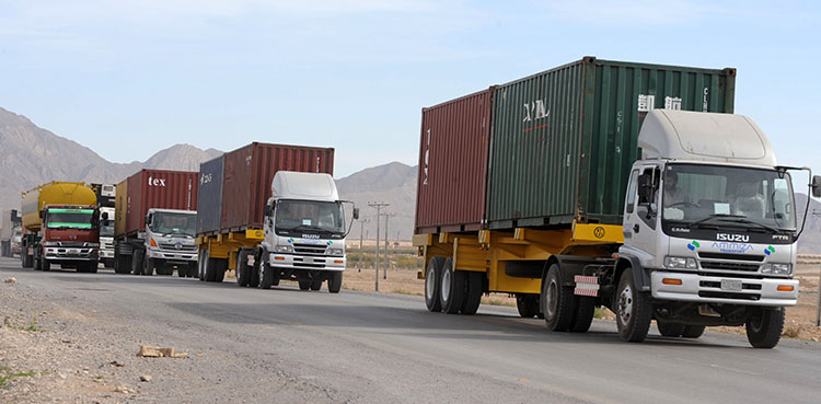 Federal govt decides to resume nation-wide goods transport