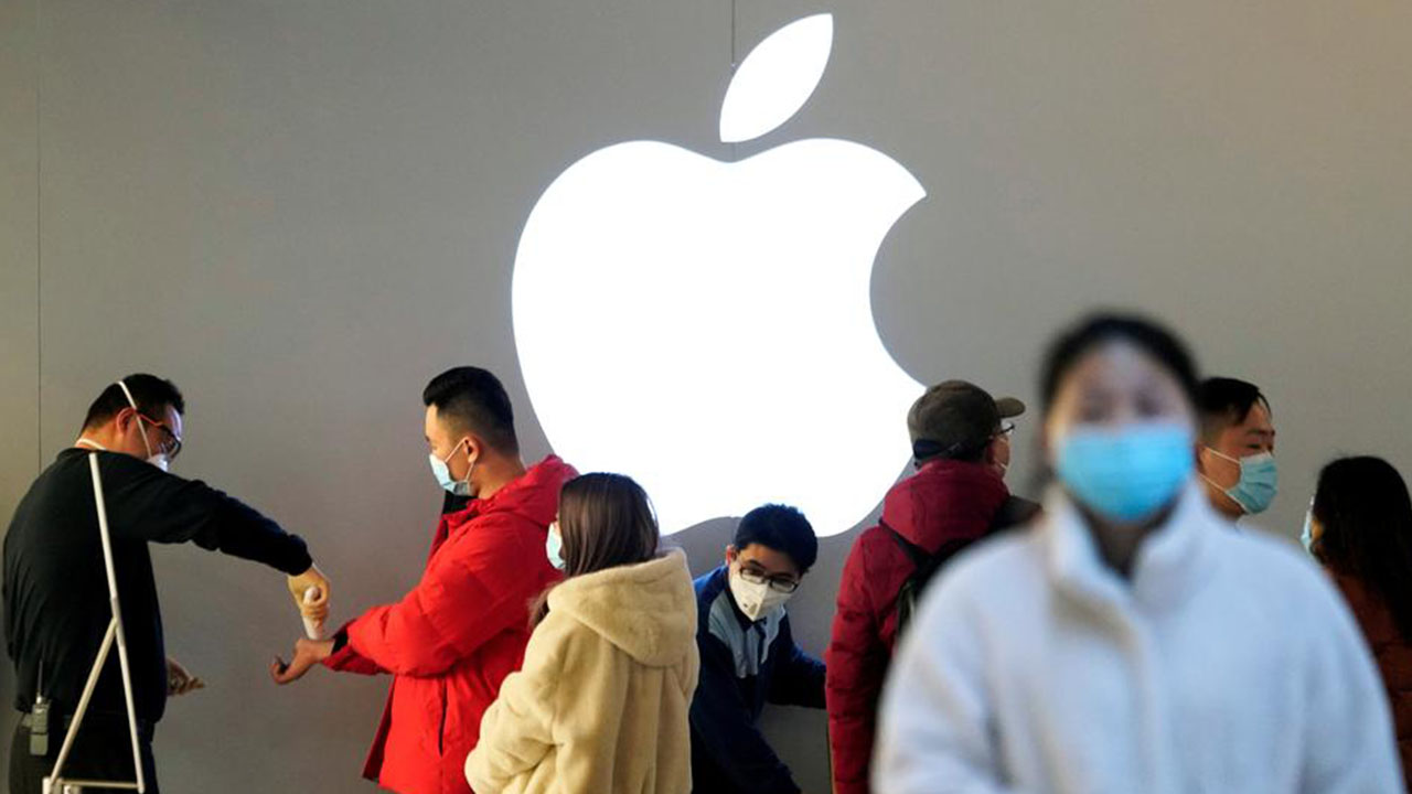 Apple announces to reopen its branded stores in China