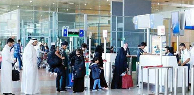 Saudi authorities extend travel ban on iqama holders