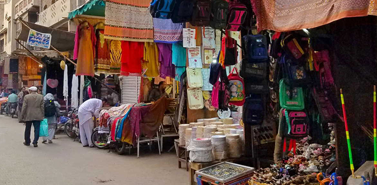 Pakistan social protection issues