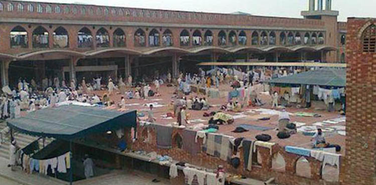 Raiwind city under lockdown as 27 Tableeghi Jamaat members test positive for COVID-19