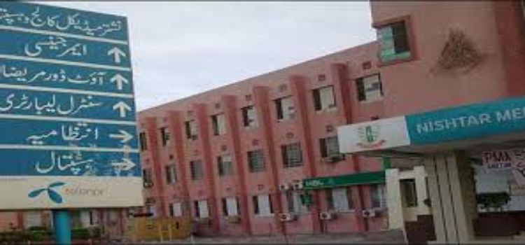 26 doctors return to their duties at Nishtar Hospital, Multan after recovering from COVID-19