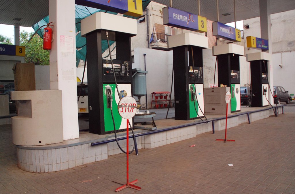 Fuel stations supplies slashed by 60% due to ‘intentional supply’