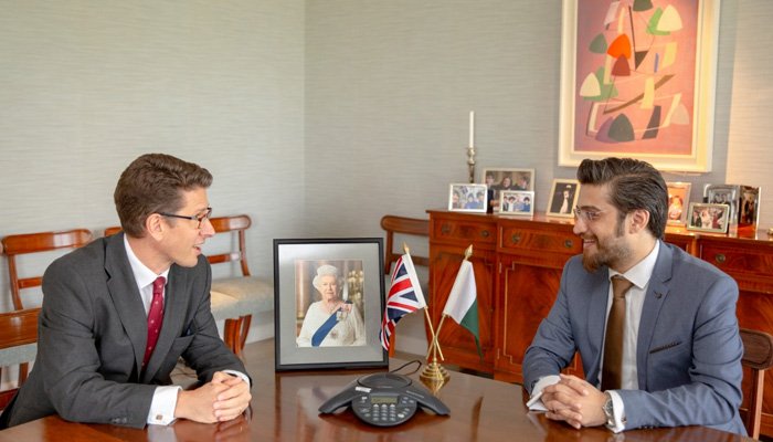 Britain’s Queen honours Pakistani volunteers with Commonwealth Points of Light Award