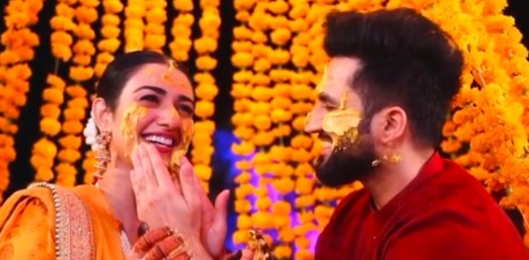 Sara Khan, Falak Shabir inaugurate their wedding formalities after engagement ceremony