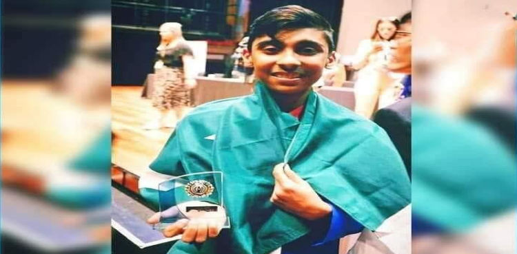 Pakistani teenager secures best delegate award on Kashmir issue