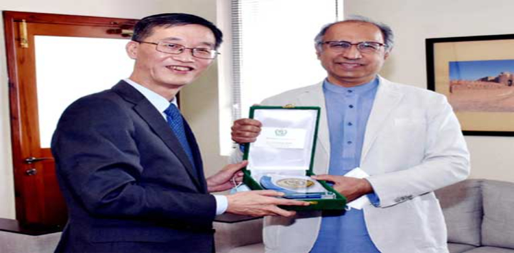 China lauds Pakistan’s COVID-19