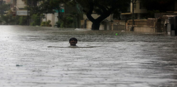 Karachi drown rain water