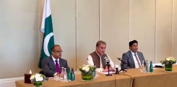India looking to launch surgical strike against Pakistan: FM Qureshi