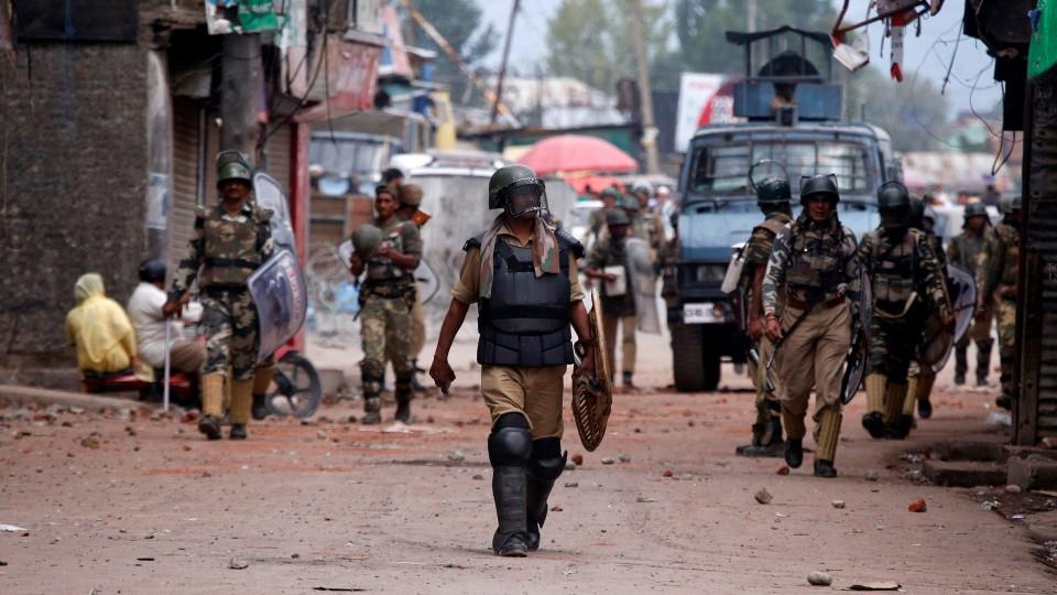 Kashmir – A Valley of Landmines