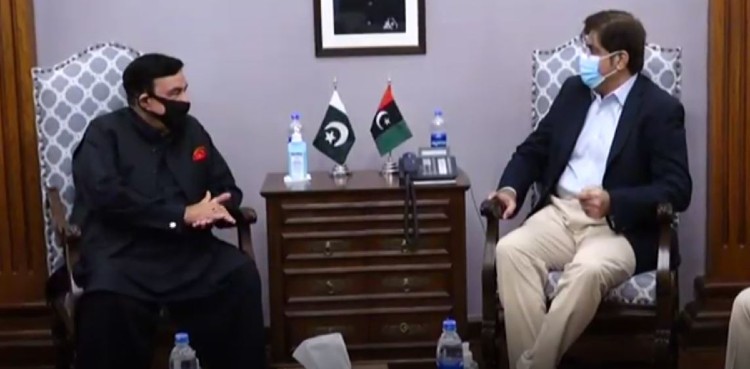 Sheikh Rasheed assures total support in Shikarpur operation to Sindh govt