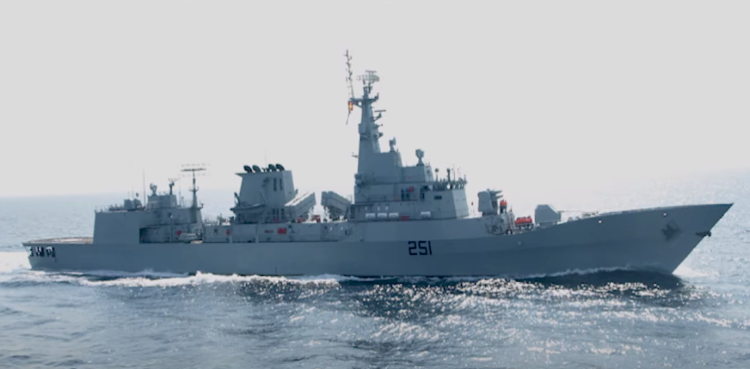 PNS ZULFIQUAR visits Jordan, PN officers mulls over bilateral relations and security cooperation