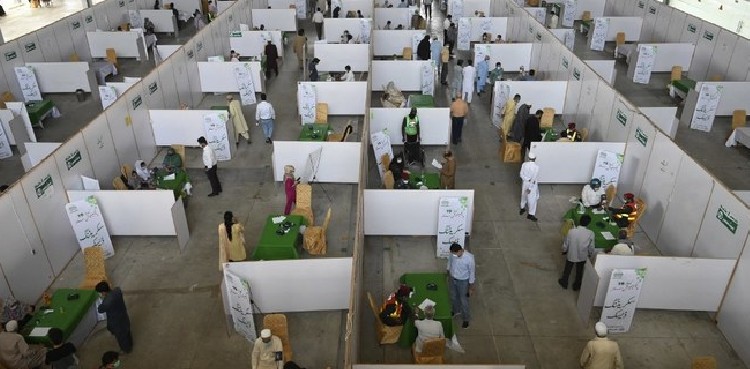 Karachi’s Expo Center’s Vaccination Facility, Tackling COVID-19 Pandemic Via Selfless Public Service