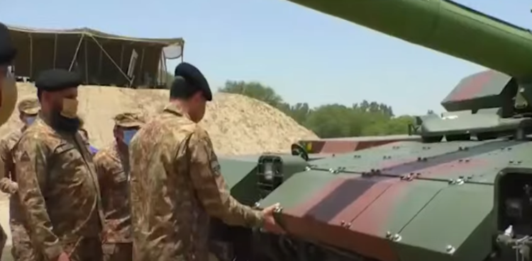 VT-4 tanks Pakistan Army