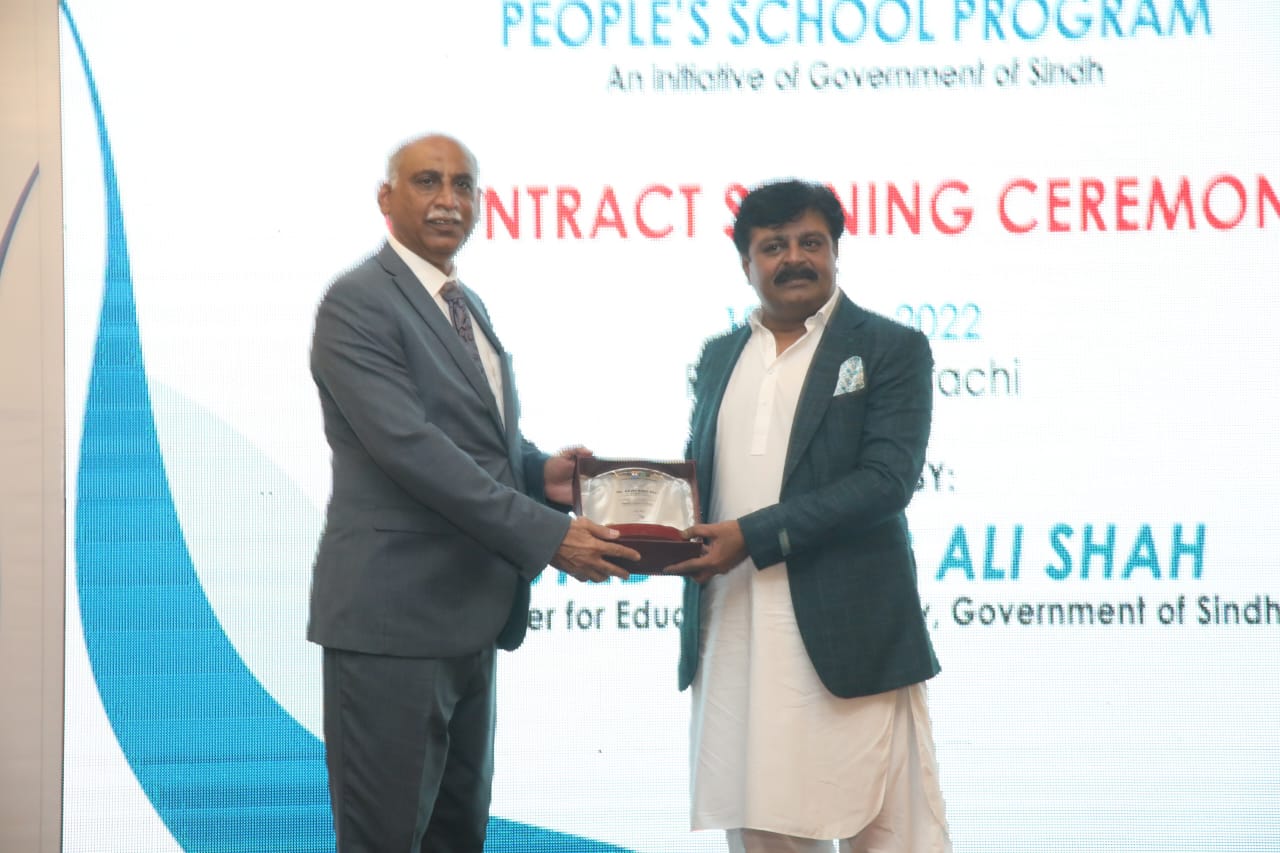 Sindh Govt launches education project under PSP