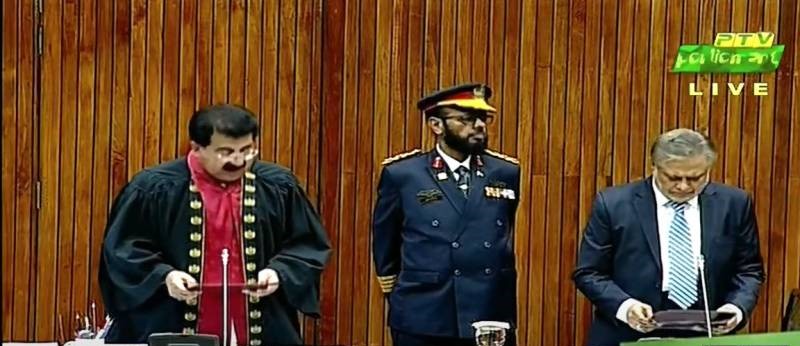 Ishaq Dar takes oath five years of winning as a senator