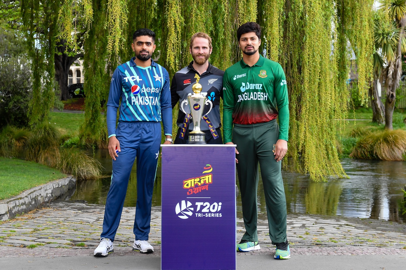 NZ unveiled T20I tri-series trophy