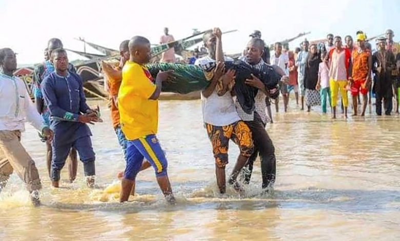 85 killed as flood-swollen river capsizes boat in Nigeria