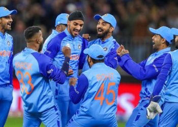 India close to semi-final after beating Bangladesh in last over thriller