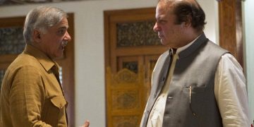 Prime Minister arrives in London to meet Nawaz Sharif