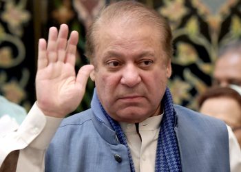 Govt issues diplomatic passport to Nawaz Sharif