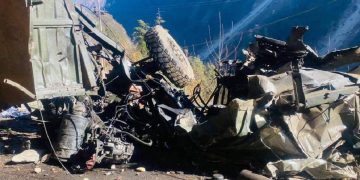 Sixteen Indian soldiers killed as military truck skids down slope