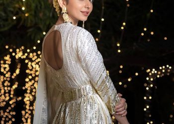 Rakul Preet reveals her beauty on Instagram, fans call her ‘an angel’