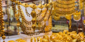 Gold price touching a new record