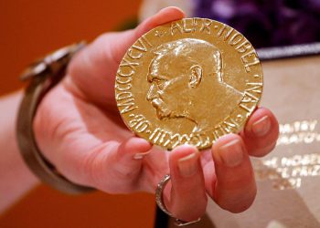 Russian Nobel Peace laureate ‘told to turn down award’