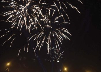 Govt allows Karachities to celebrate new year eve at Sea view