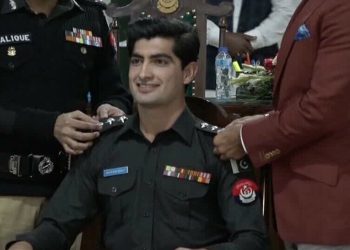 Balochistan police honor Nasim Shah as goodwill ambassador DSP