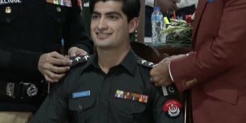 Balochistan police honor Nasim Shah as goodwill ambassador DSP