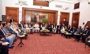 Business leaders slam Imran Khan on labeling them as Mafia