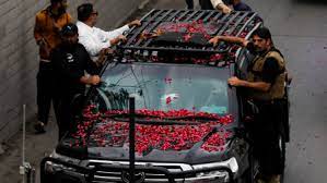 IHC suspends arrest warrants of Imran Khan in Toshakhan case