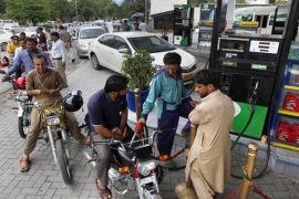 Govt to announce massive slash in petrol, gas for low-income population