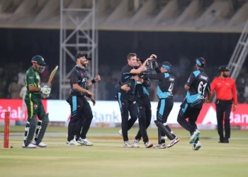 3rd T20: NZ beats Pakistan by 4 runs