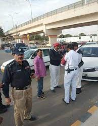 Sindh police launch massive crackdown on fake number plates