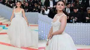Alia Bhatt makes her debut on red carpet Met Gala