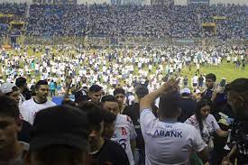 El Salvador cancels national football tournament following stampede