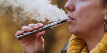 Australia to ban recreational vaping