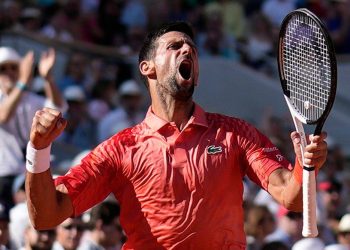 Djokovic reaches French Open final amid controversial circumstances