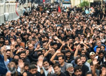 Country observes Yaum-e-Ashur, Processions en route to their destinations