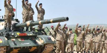 Army Chief witnesses battle drills at Tilla Field Firing Ranges