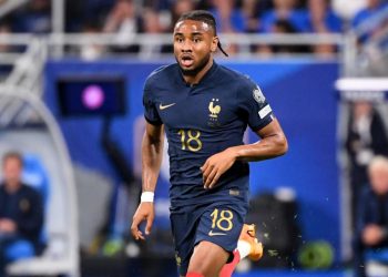 Chelsea’s Nkunku to miss months after knee surgery