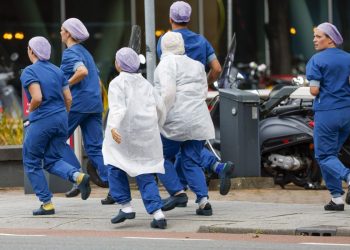 Rotterdam shooting leaves two dead at medical centre