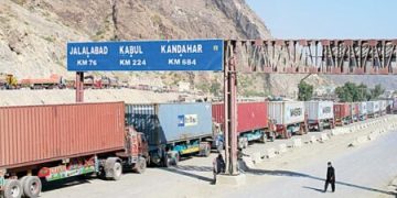 Govt vows to curb hoarding, smuggling