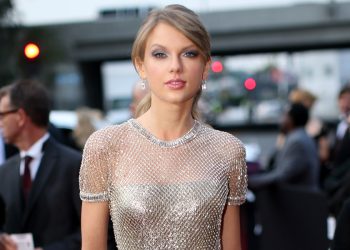Taylor Swift officially becomes a billionaire now