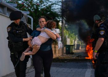 Hamas attack kills 100 Israelis, Tel Aviv’s air strikes martyr more than 200 Palestinians