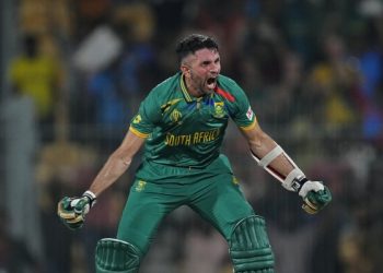 South Africa grabs fifth win to push Pakistan on brink of World Cup exit