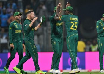 South Africa beat World Cup favourites England by 229 runs